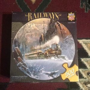 500 Piece Train Jigsaw Puzzle